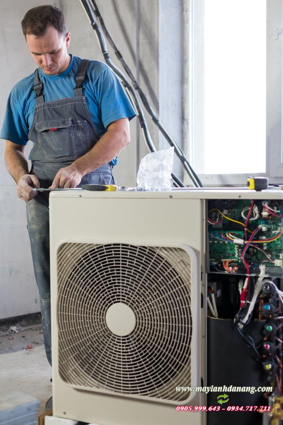When is the Best Time for an Air Conditioner Installation? - Gibbon Heating &amp; Air Conditioning Saskatoon furnace, air conditioning, plumbing, boilers, water heaters, gas line installation sales and service