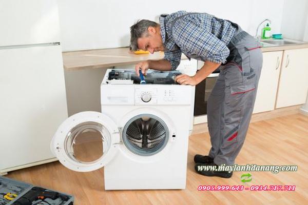 Hướng dẫn sửa máy giặt đang giặt bị mất nước [Điện máy EEW]