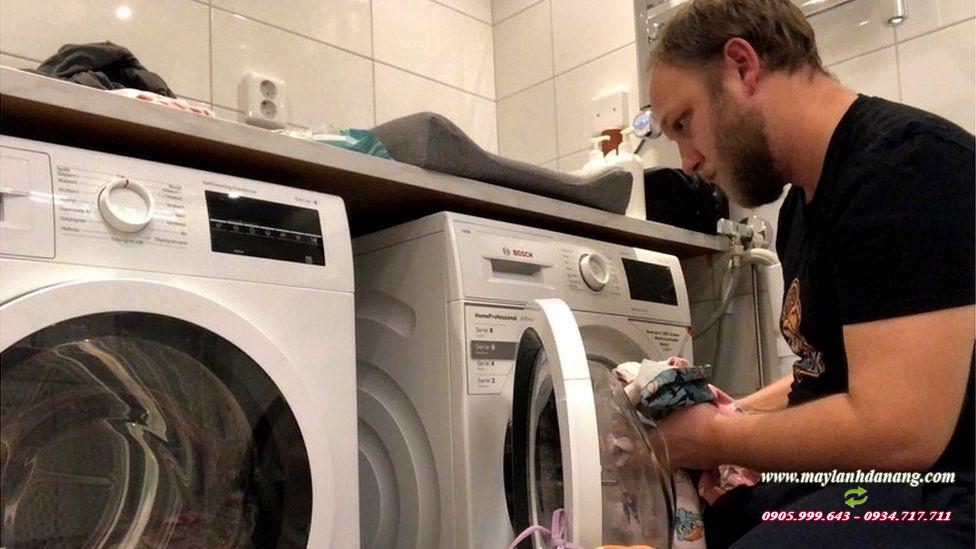 Kiểm tra máy giặt bị rò rỉ nước