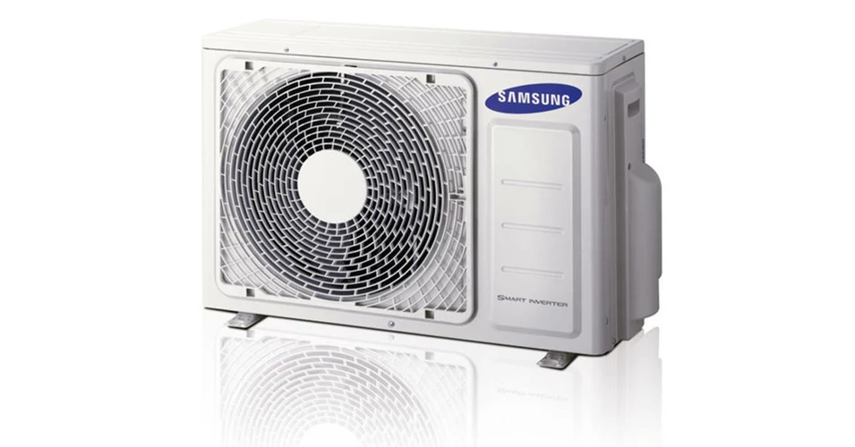 Điều hòa multi Samsung AJ050MCJ2EH - Điều khiển từ xa tiện lợi, trải nghiệm sử dụng dễ dàng Điều hòa multi Samsung AJ050MCJ2EH - Điều khiển từ xa tiện lợi, trải nghiệm sử dụng dễ dàng