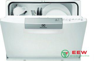 Máy rửa bát Electrolux ESF5511LOX Máy rửa bát Electrolux ESF5511LOX