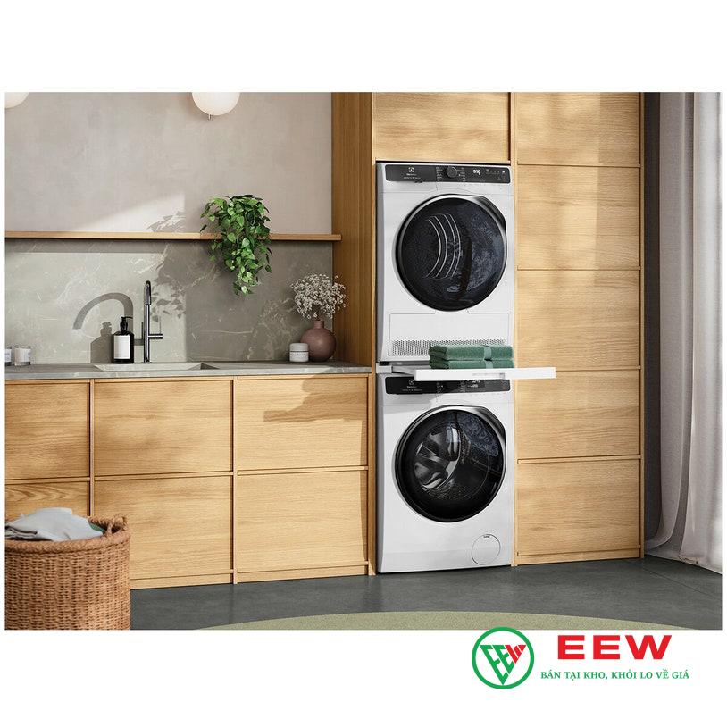 Máy giặt Electrolux 10 kg EWF1043R7WC - bảo vệ vải mềm mại, giữ quần áo như mới Máy giặt Electrolux 10 kg EWF1043R7WC - bảo vệ vải mềm mại, giữ quần áo như mới