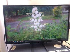 Tivi Sony LED HD 32inch KDL-32R300C
