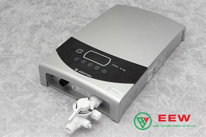 Máy nước nóng Ariston ST45PE-VN - Giải pháp tắm ấm áp ngay tức thì cho gia đình bạn