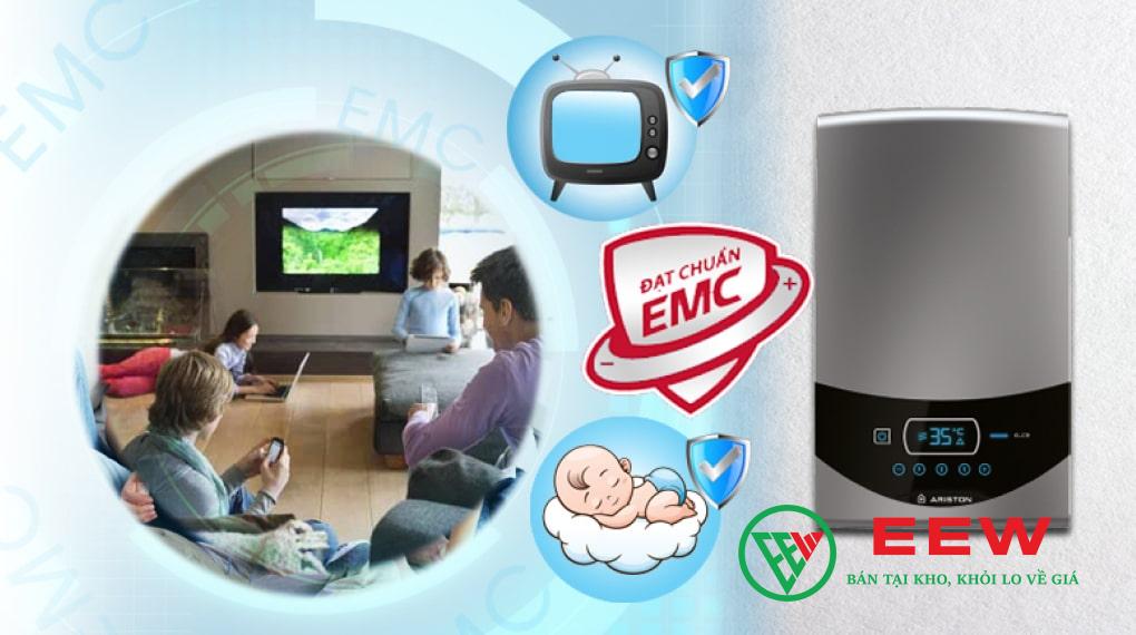 Máy nước nóng Ariston ST45PE-VN tiết kiệm điện năng, tắm ấm mà không lo hóa đơn
